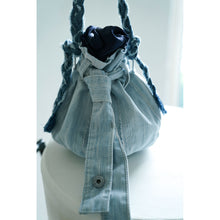 Load image into Gallery viewer, Upcycling .... pouch &quot;armani jeans&quot;